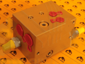 Distribuitor hidraulic de la atasamente de curatare JCB 928/60342